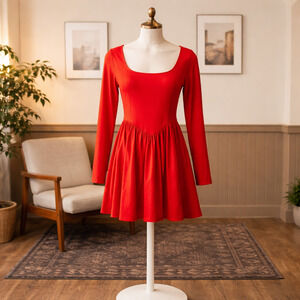 Women's Red Skater Dress Long Sleeve Scoop Neck Tie Back Mini Dress M
